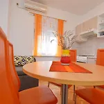 Busljeta Starigrad Paklenica