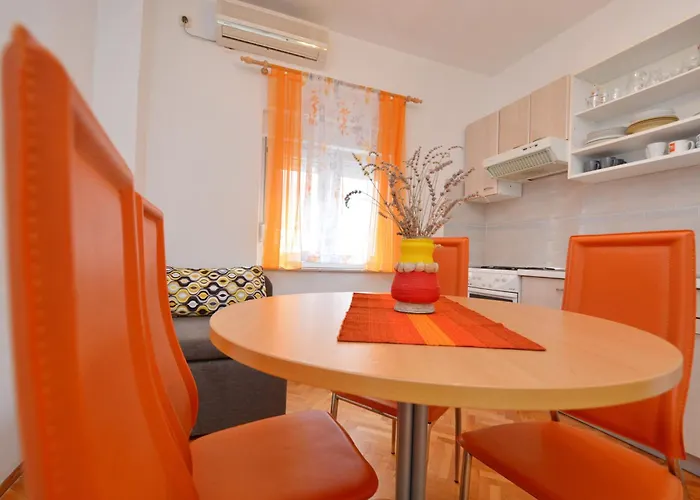 Busljeta Starigrad Paklenica