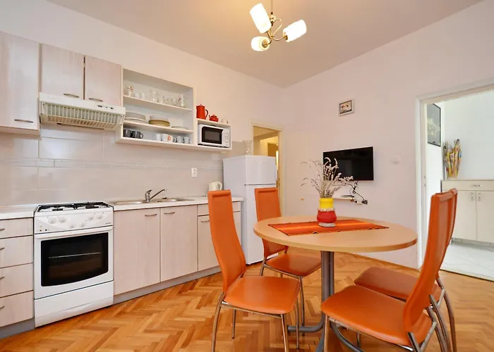 Busljeta Lägenhet Starigrad Paklenica